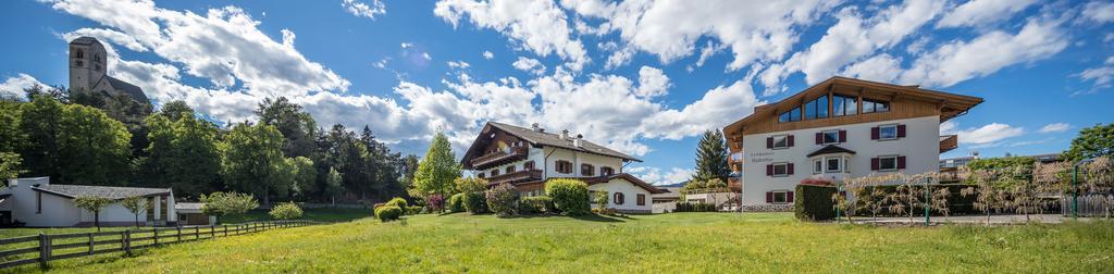Hubertus Dolomites Aparthotel Fiè Buitenkant foto